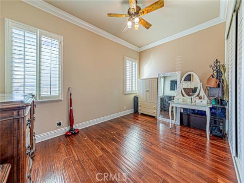 1241 W Valencia Mesa  , Fullerton, CA