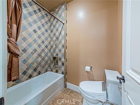 1241 W Valencia Mesa  , Fullerton, CA