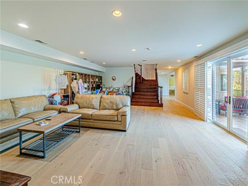 1241 W Valencia Mesa  , Fullerton, CA