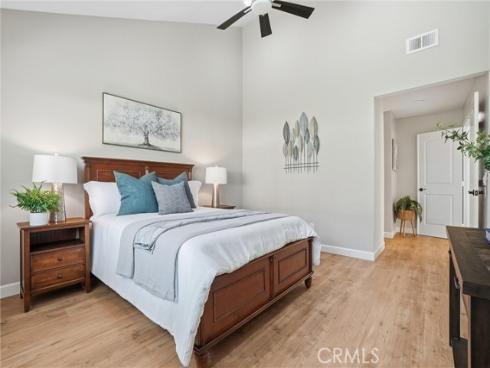 2337 Grandwood , Fullerton, CA