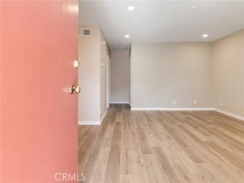 1736 E Commonwealth  102  Avenue, Fullerton, CA