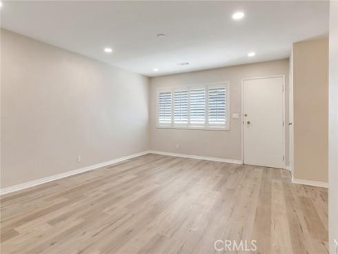 1736 E Commonwealth  102  Avenue, Fullerton, CA