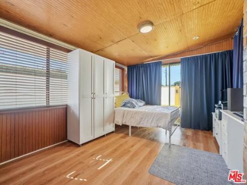 1412 W Baker Avenue, Fullerton, CA