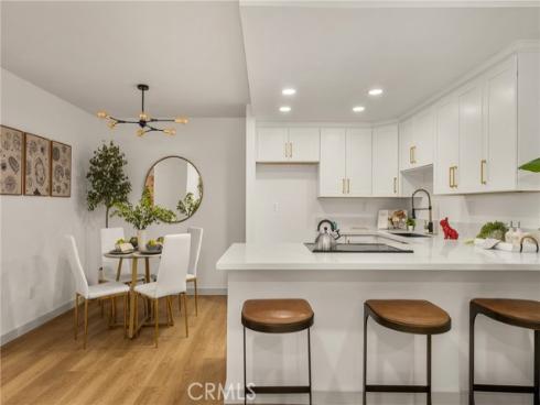 3010  Associated  122  Road, Fullerton, CA