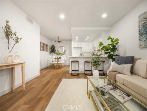 3010  Associated  122  Road, Fullerton, CA