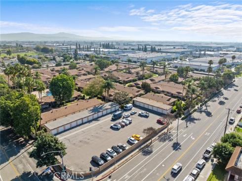 1740 E Commonwealth  101  Avenue, Fullerton, CA