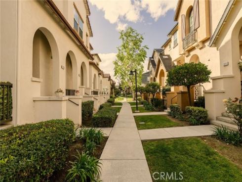 2019  Arnold   Way, Fullerton, CA