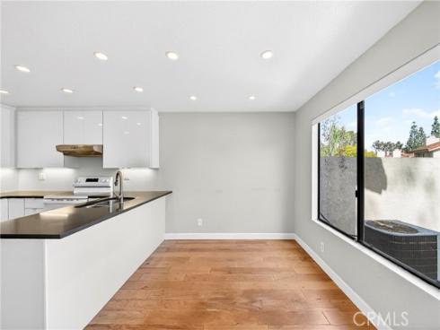 804  Creekside Dr #56  , Fullerton, CA