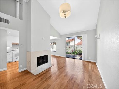 804  Creekside Dr #56  , Fullerton, CA