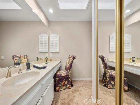 119  Helen  , Fullerton, CA