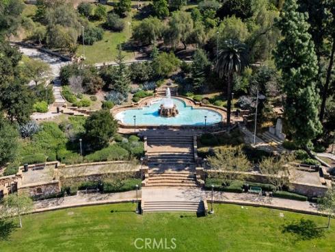 119  Helen  , Fullerton, CA