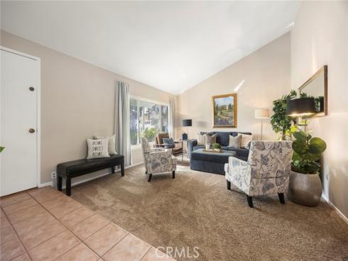 119  Helen  , Fullerton, CA