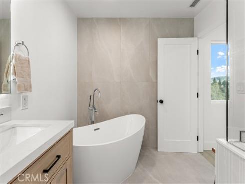 2541  Thorn   Place, Fullerton, CA