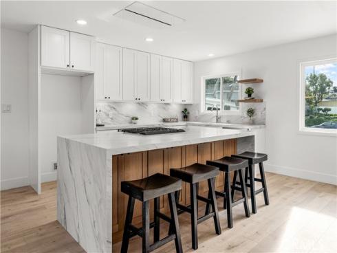 2541  Thorn   Place, Fullerton, CA