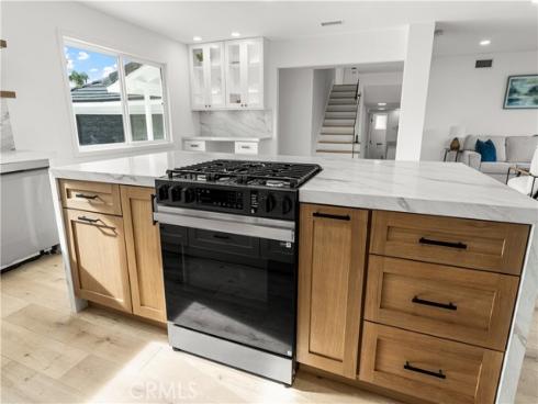 2541  Thorn   Place, Fullerton, CA