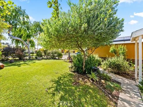 2009 W Oak  , Fullerton, CA