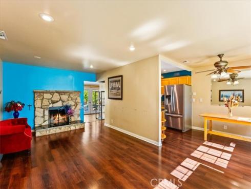 2009 W Oak  , Fullerton, CA