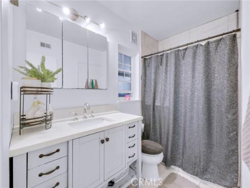 1510 W Orangethorpe  , Fullerton, CA