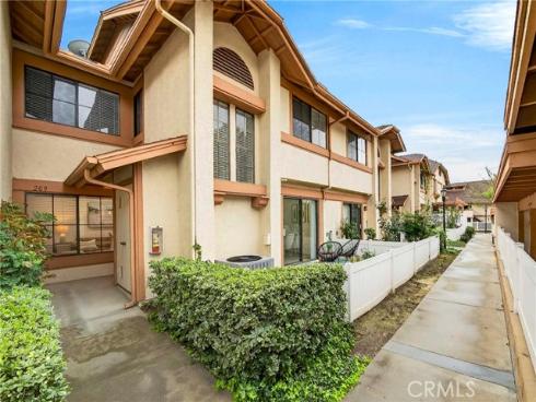 3054  Colt  209  Way, Fullerton, CA