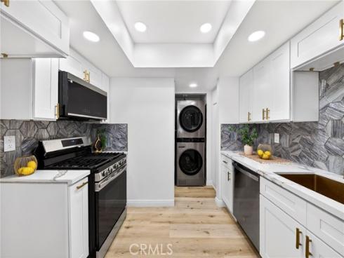 3054  Colt  209  Way, Fullerton, CA