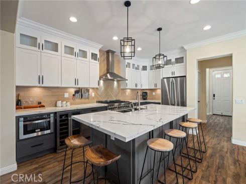 465  Periwinkle  , Fullerton, CA