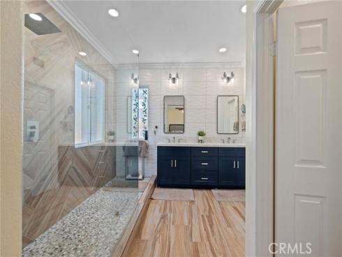 465  Periwinkle  , Fullerton, CA