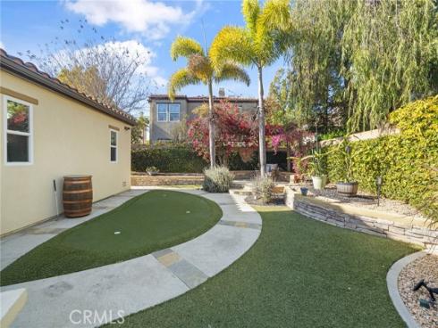 465  Periwinkle  , Fullerton, CA