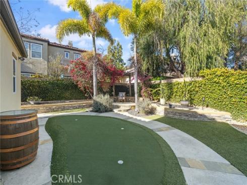 465  Periwinkle  , Fullerton, CA
