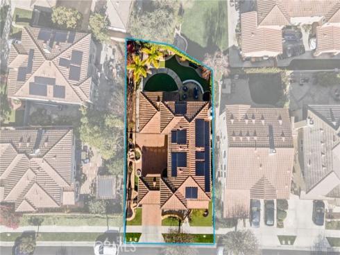 465  Periwinkle  , Fullerton, CA