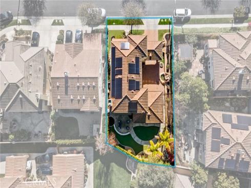 465  Periwinkle  , Fullerton, CA