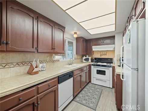 2428  Santa Clara  , Fullerton, CA