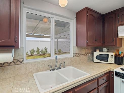 2428  Santa Clara  , Fullerton, CA