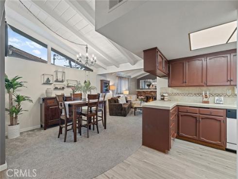 2428  Santa Clara  , Fullerton, CA