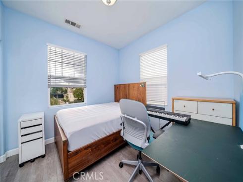 2090  Arnold  , Fullerton, CA