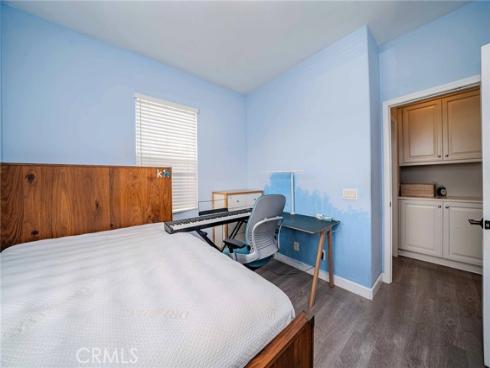 2090  Arnold  , Fullerton, CA