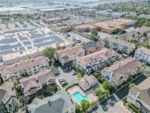 2090  Arnold  , Fullerton, CA