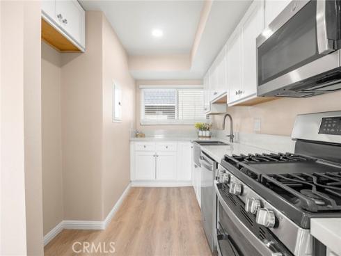 1115  Rosecrans  , Fullerton, CA