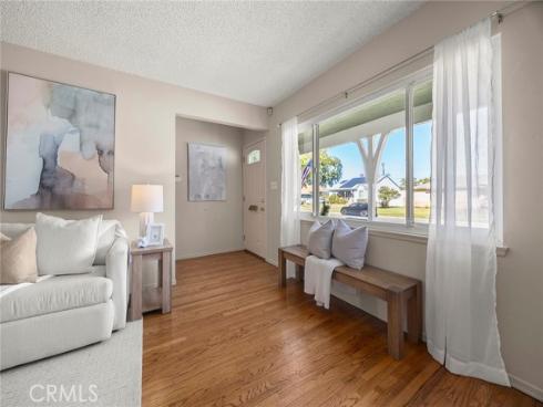 1836 W Southgate  , Fullerton, CA