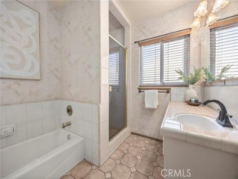 1836 W Southgate  , Fullerton, CA