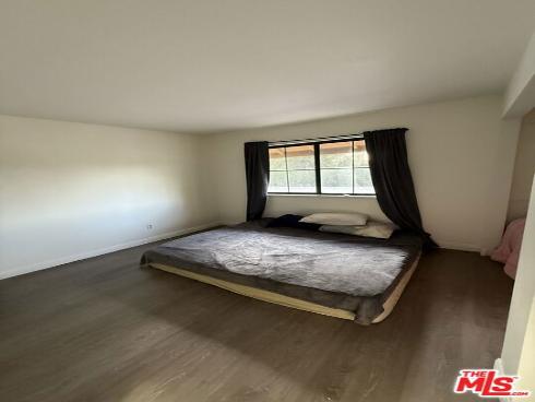 2351  Sutter  242  Way, Fullerton, CA