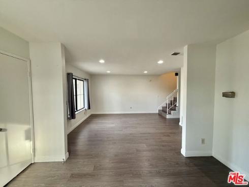 2351  Sutter  242  Way, Fullerton, CA