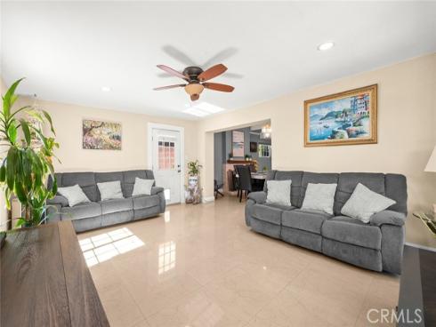 506 W Rosslynn  , Fullerton, CA