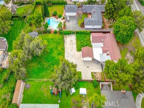 910 W Valencia Mesa  , Fullerton, CA