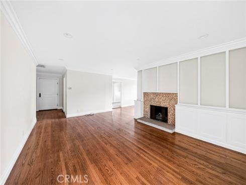 910 W Valencia Mesa  , Fullerton, CA