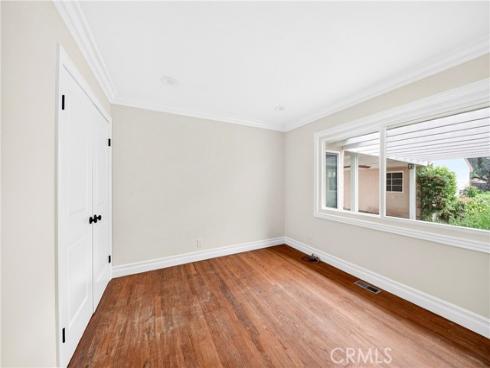 910 W Valencia Mesa  , Fullerton, CA