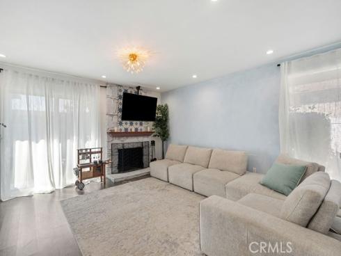 3317  Topaz  , Fullerton, CA