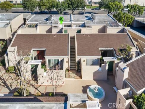 2900 Madison Avenue C21