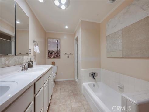 2404 W Ash   Avenue, Fullerton, CA