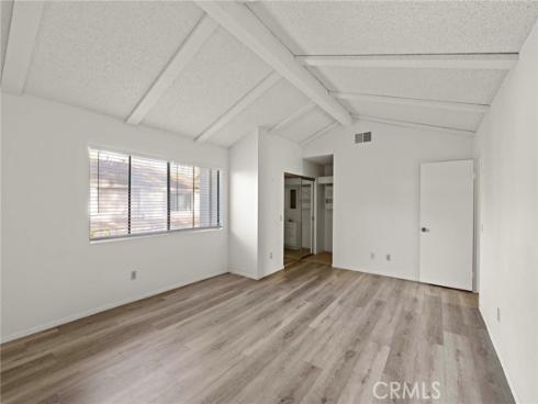 921  Creekside Dr  , Fullerton, CA