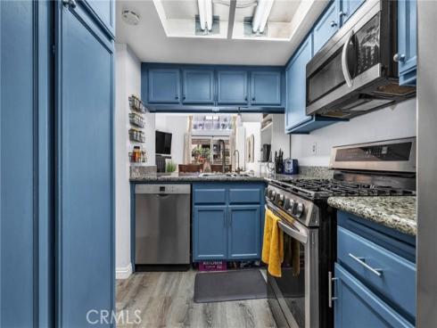 2410 W Orangethorpe  6 , Fullerton, CA